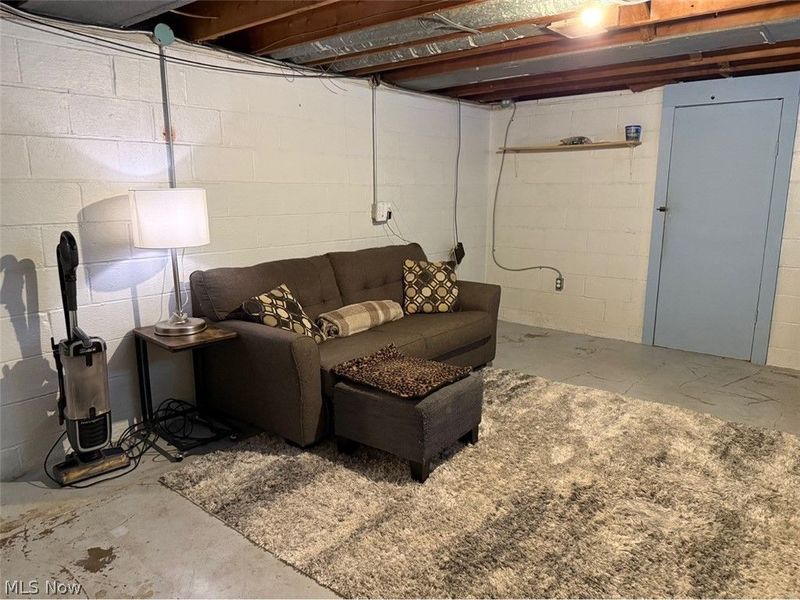 11604 Bradwell Road , Garfield Heights, OH 44125 Photo 16