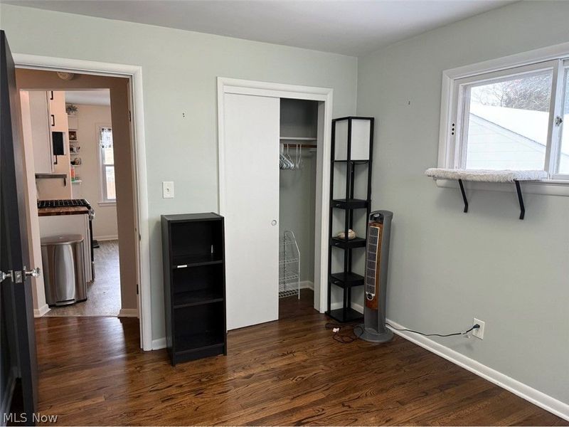 11604 Bradwell Road , Garfield Heights, OH 44125 Photo 8