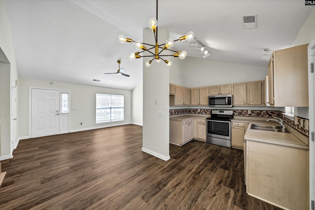 6 Gidding Ct Photo 10