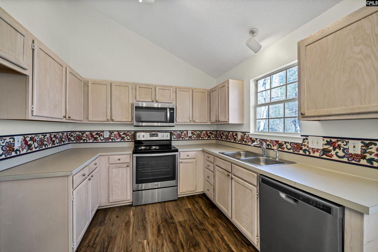 6 Gidding Ct Photo 11