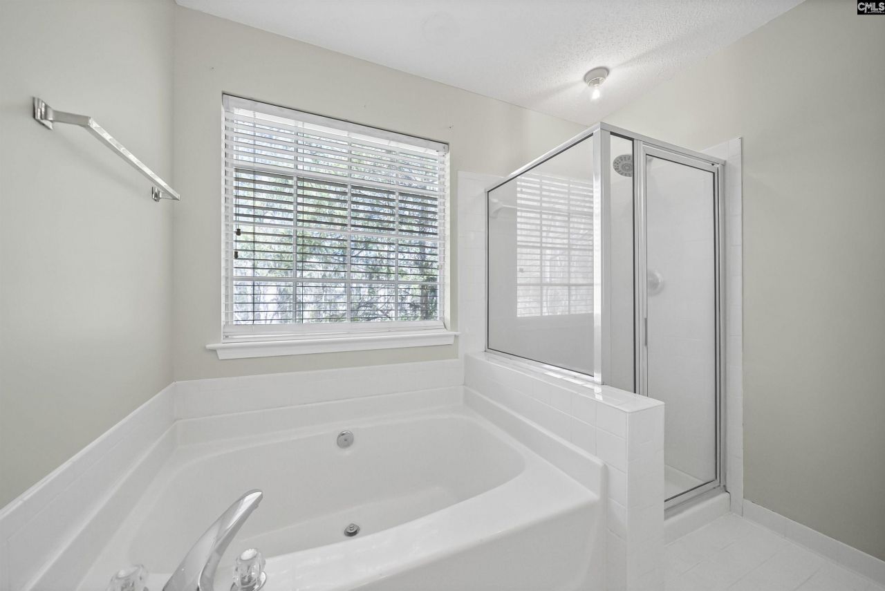 6 Gidding Ct Photo 23