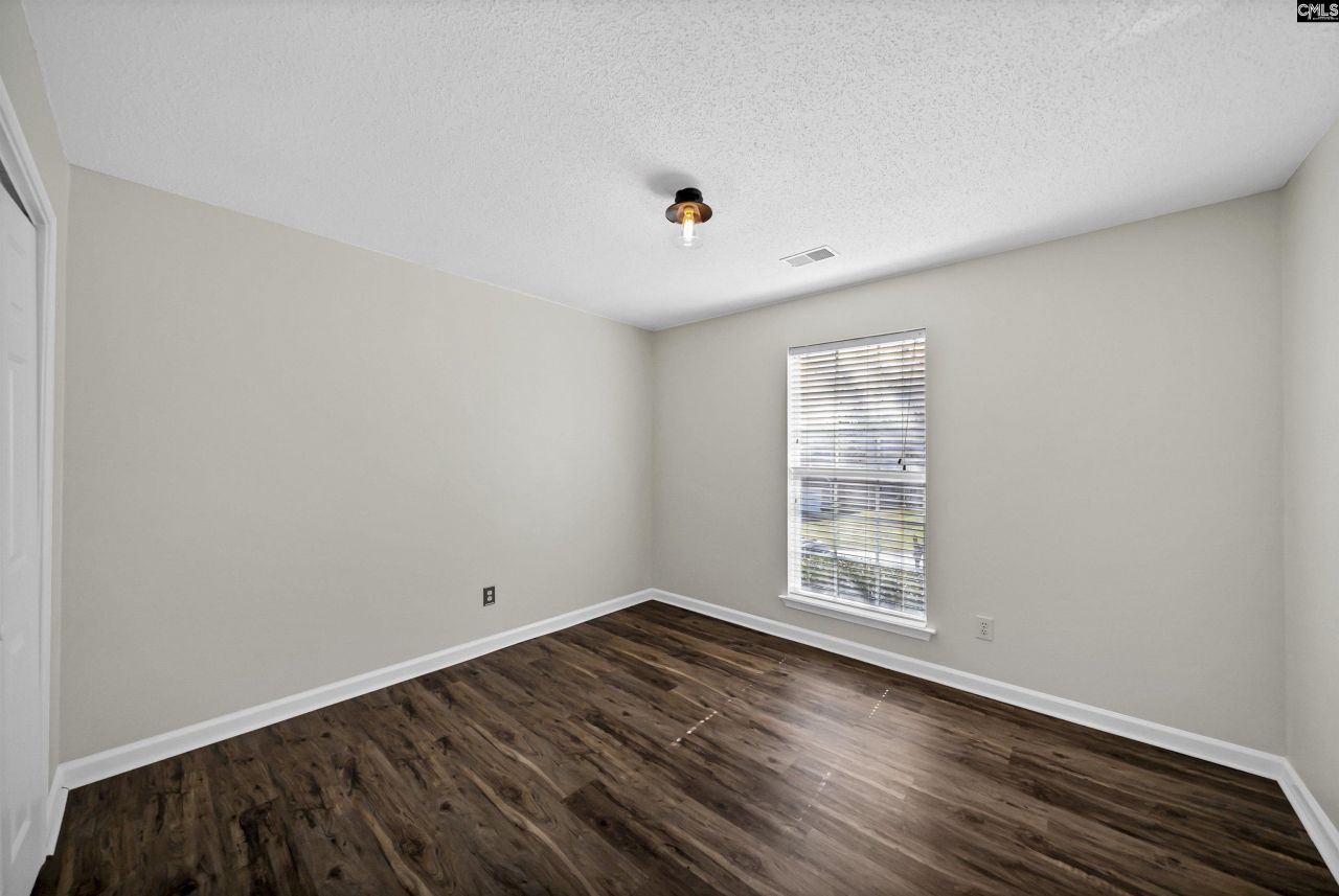 6 Gidding Ct Photo 28