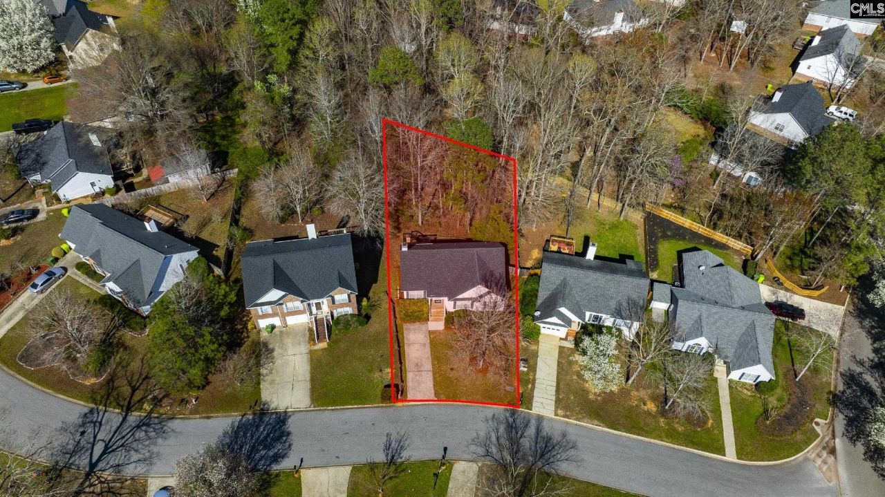 6 Gidding Ct Photo 4