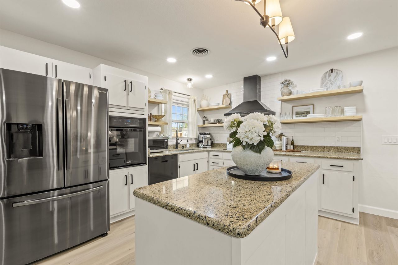 100 Forest Circle, Perry, FL 32347 Photo