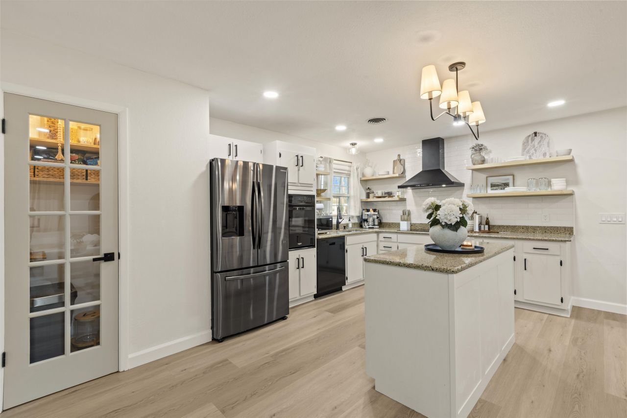 100 Forest Circle, Perry, FL 32347 Photo