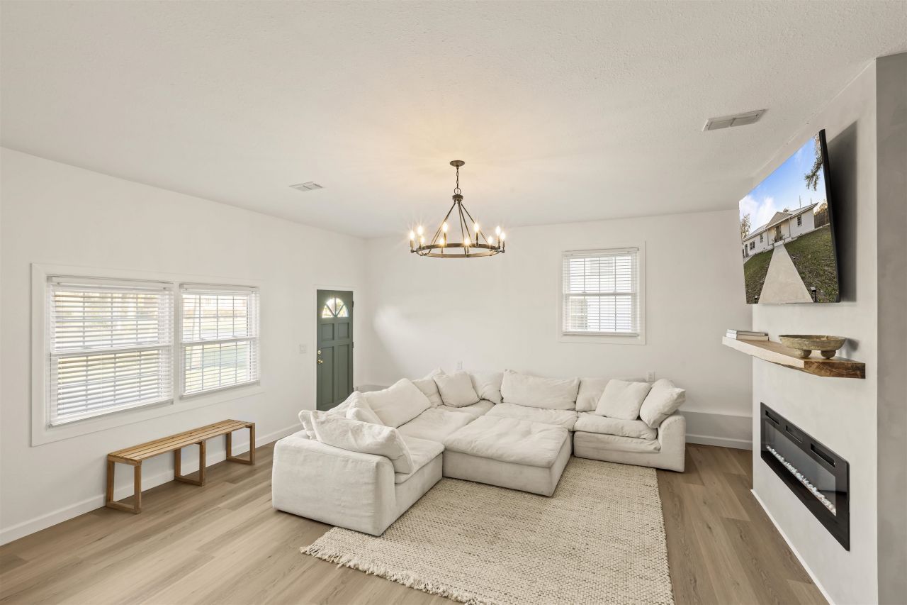 100 Forest Circle, Perry, FL 32347 Photo