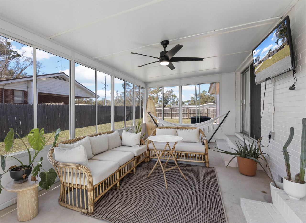 100 Forest Circle, Perry, FL 32347 Photo