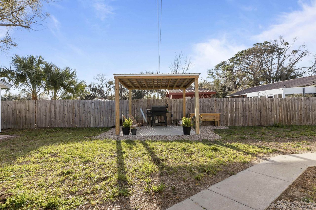 100 Forest Circle, Perry, FL 32347 Photo