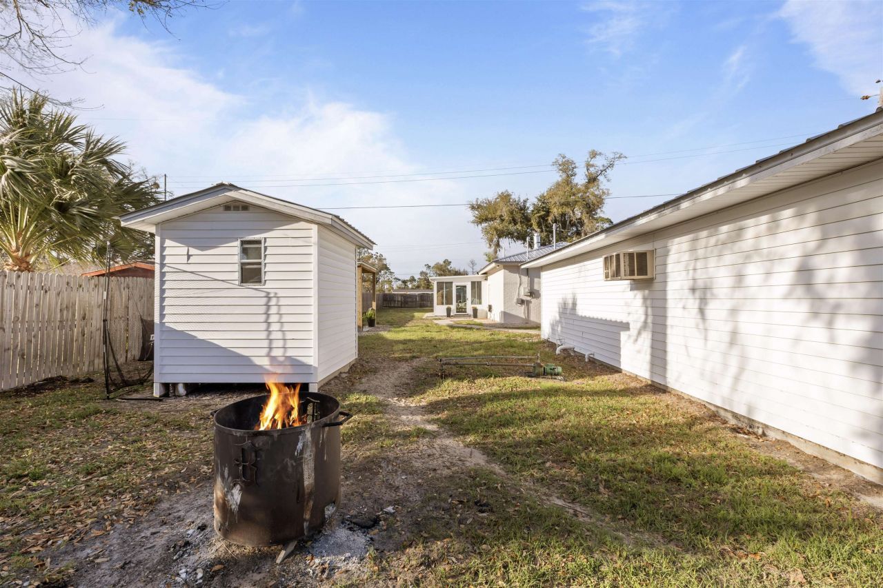 100 Forest Circle, Perry, FL 32347 Photo