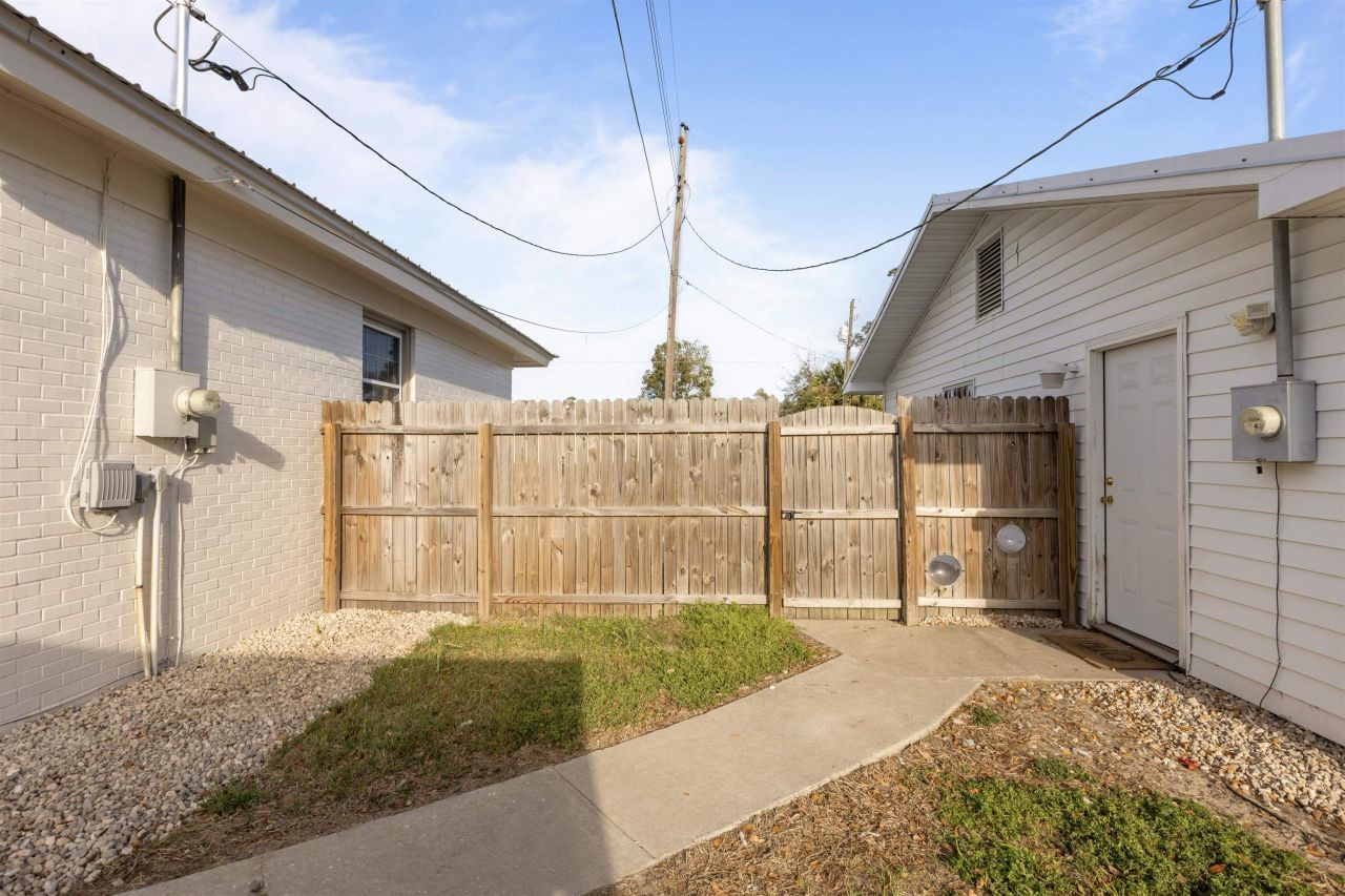 100 Forest Circle, Perry, FL 32347 Photo