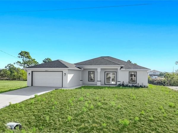 2823 NE 5th PL, CAPE CORAL, FL 33909