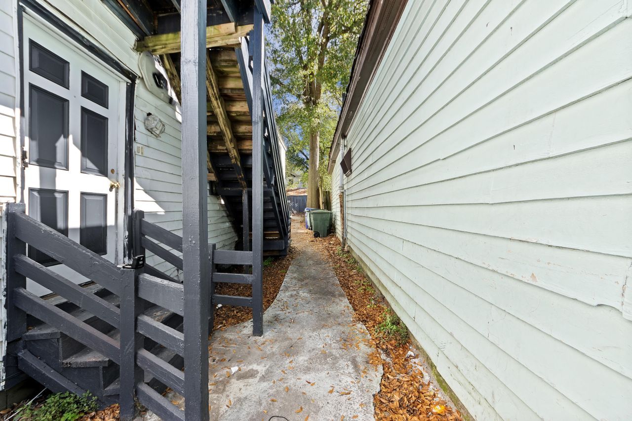 16 Killians Street Photo 22