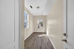 16 Killians Street photo 4