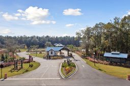 1652 Locals Street photo 4