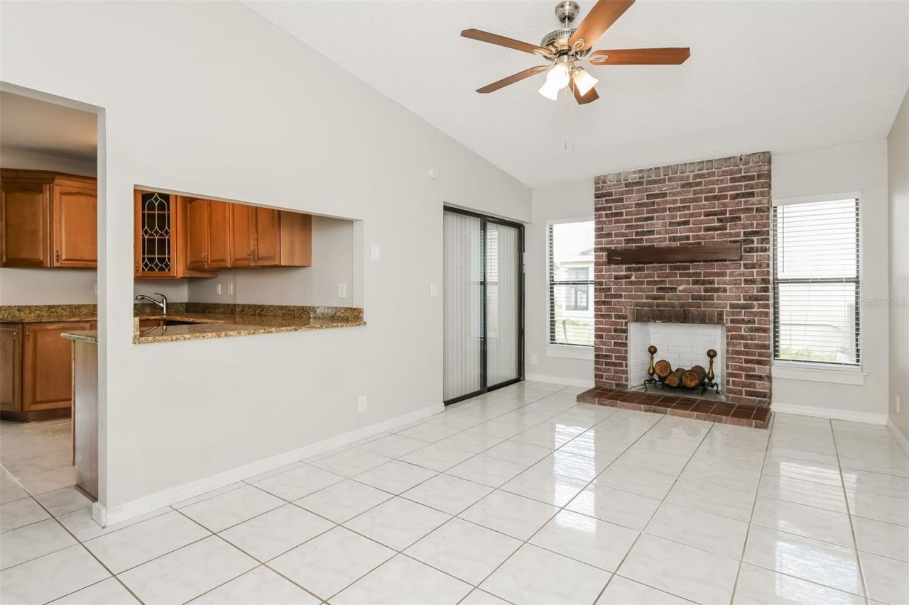 820 E Flag Lane , Kissimmee, FL 34759 Photo