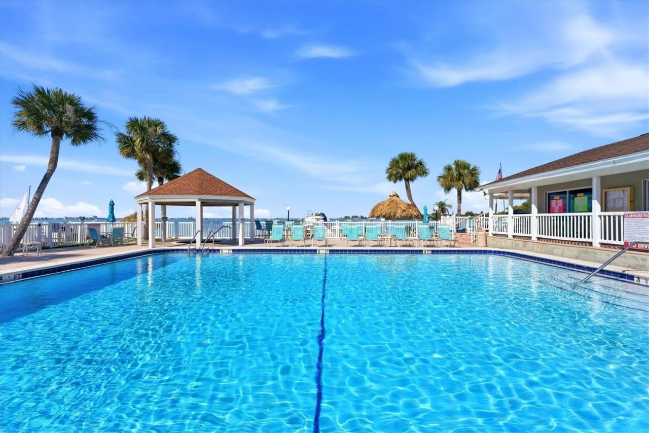 4230 36th Avenue S, Unit A, Saint Petersburg, FL 33711 Photo