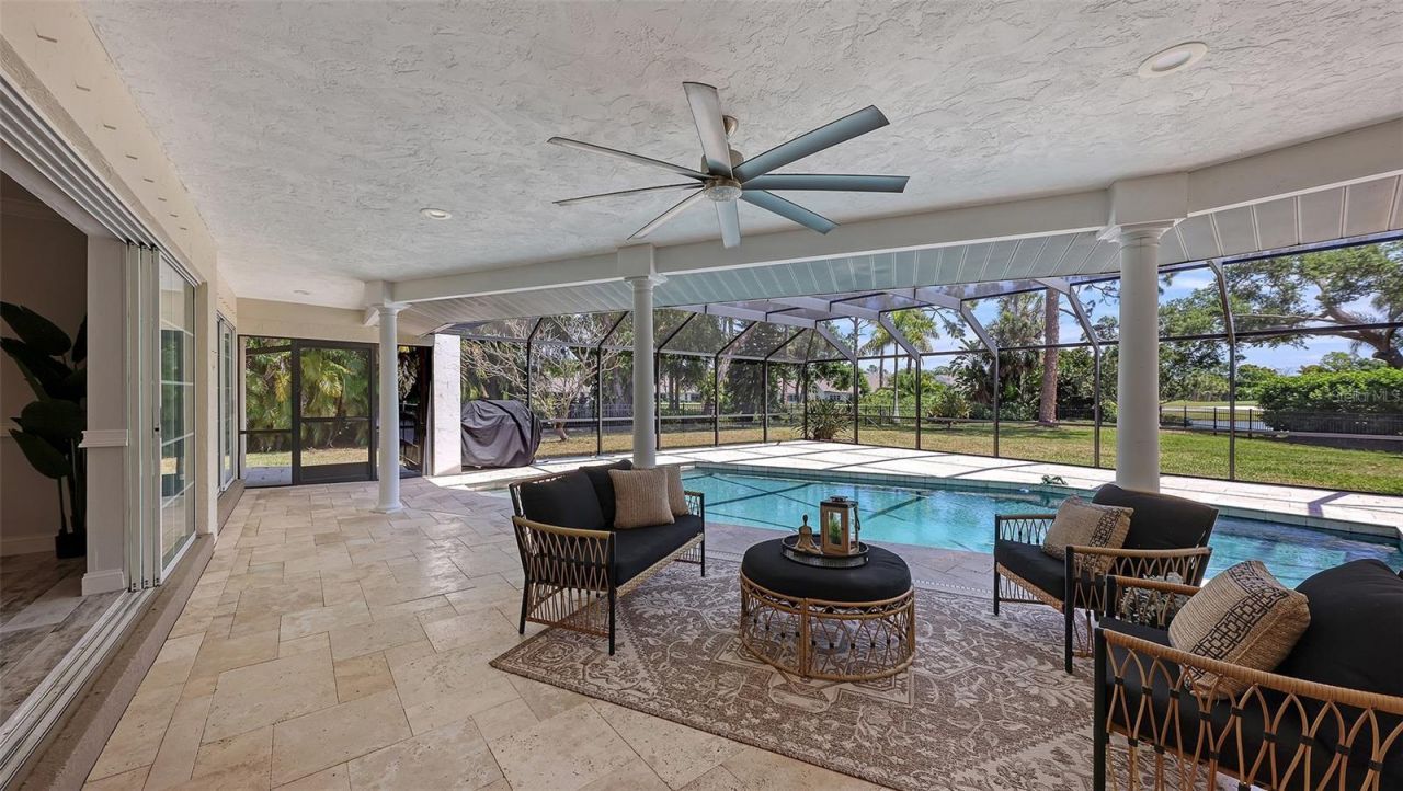 7937 Broadmoor Pines Boulevard, Sarasota, FL 34243 Photo