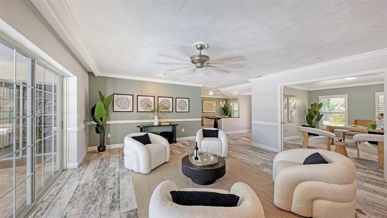 7937 Broadmoor Pines Boulevard, Sarasota, FL 34243 Photo