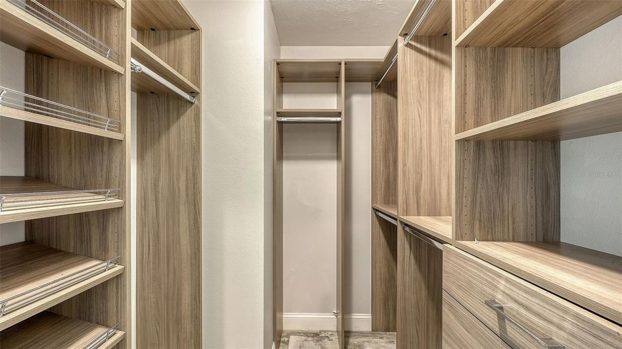 7937 Broadmoor Pines Boulevard , Sarasota, FL 34243 Photo