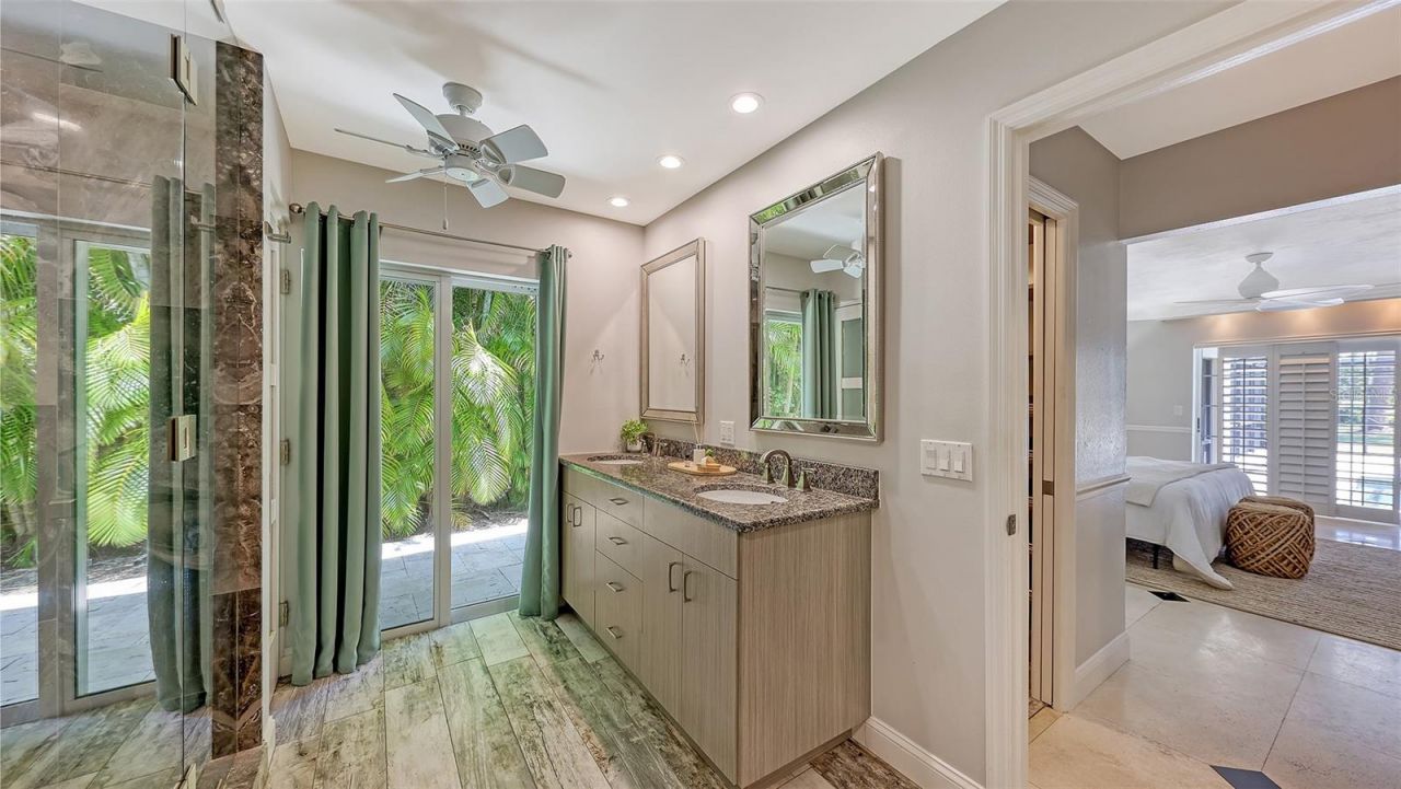 7937 Broadmoor Pines Boulevard, Sarasota, FL 34243 Photo
