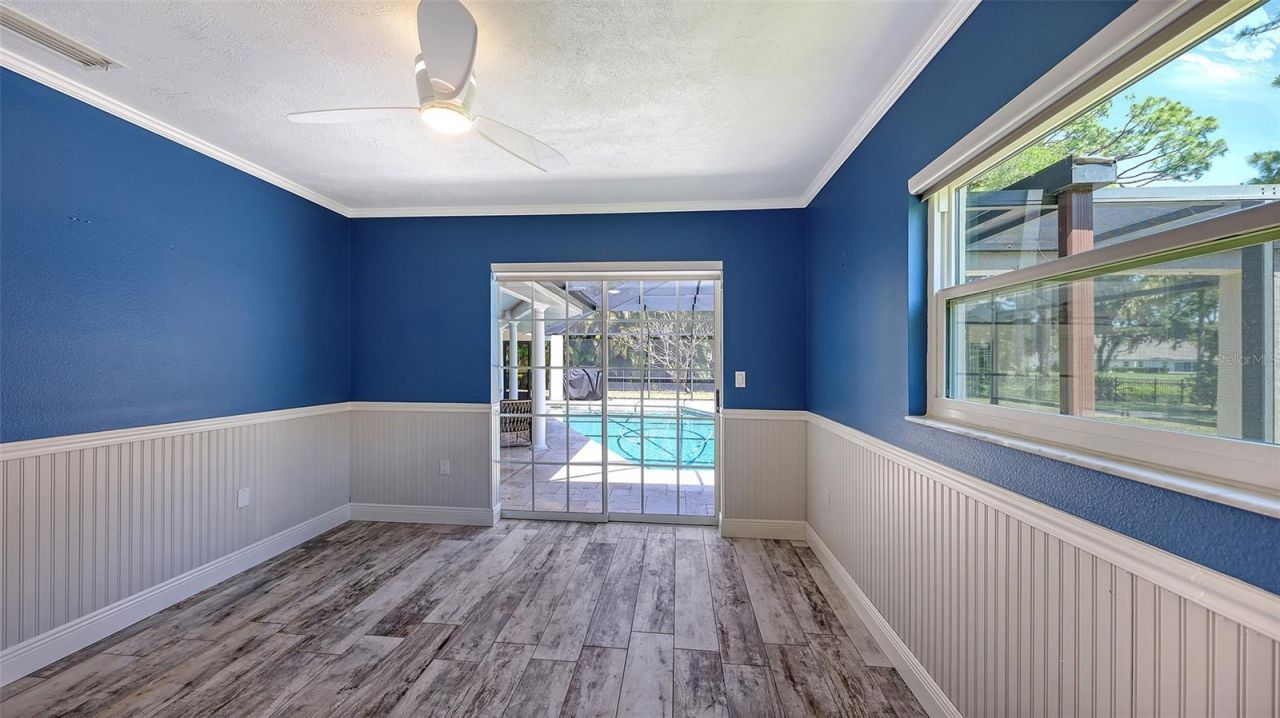 7937 Broadmoor Pines Boulevard, Sarasota, FL 34243 Photo