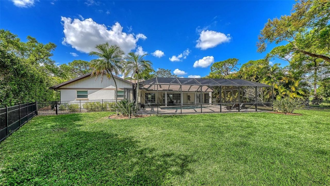 7937 Broadmoor Pines Boulevard , Sarasota, FL 34243 Photo