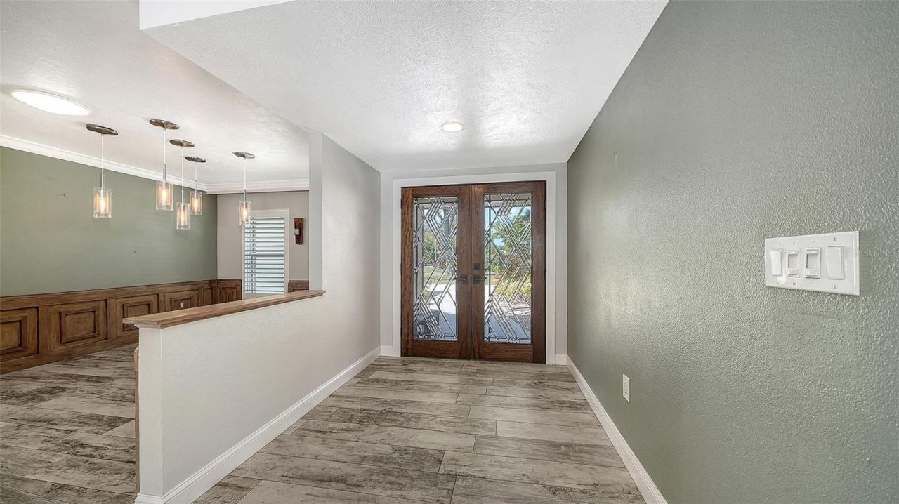 7937 Broadmoor Pines Boulevard , Sarasota, FL 34243 Photo