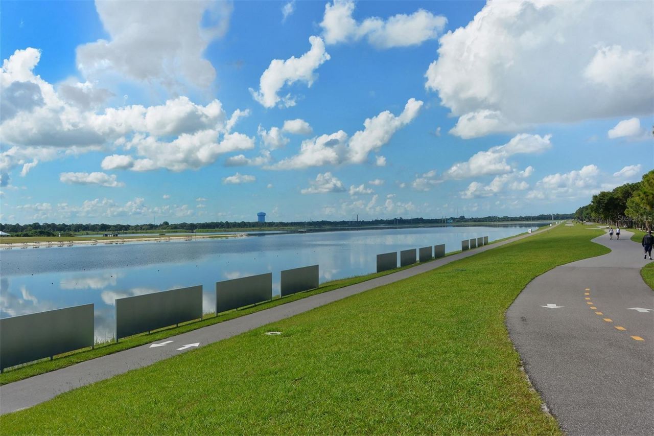 7937 Broadmoor Pines Boulevard, Sarasota, FL 34243 Photo