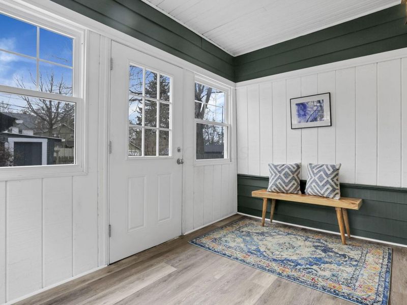 99 E Pacemont Road, Columbus, OH 43202 Photo 21