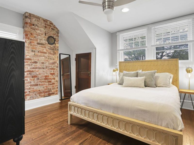 99 E Pacemont Road, Columbus, OH 43202 Photo 25