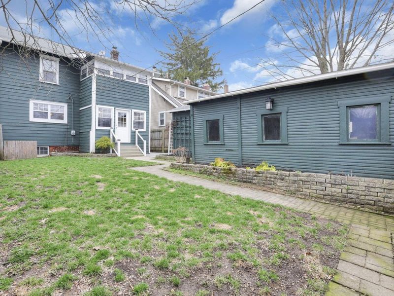 99 E Pacemont Road, Columbus, OH 43202 Photo 40