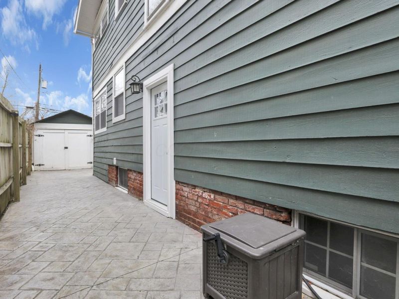 99 E Pacemont Road, Columbus, OH 43202 Photo 43