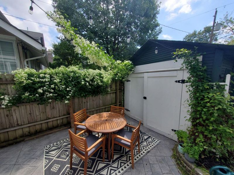 99 E Pacemont Road, Columbus, OH 43202 Photo 44