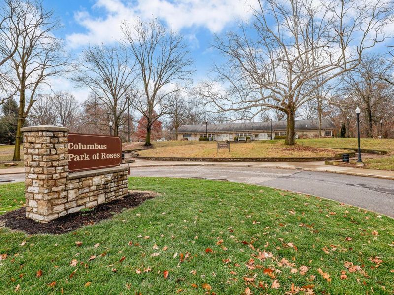 99 E Pacemont Road, Columbus, OH 43202 Photo 54