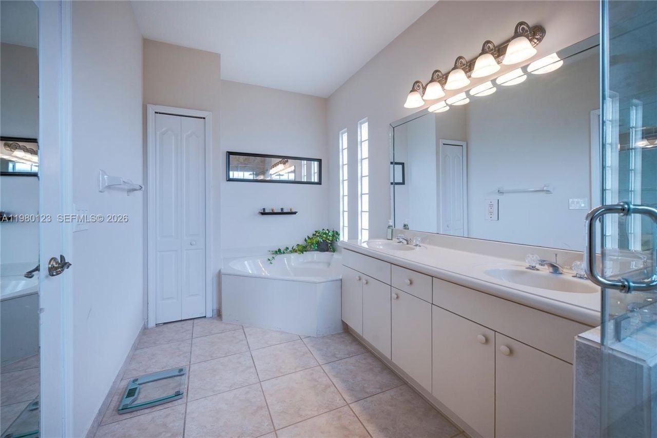 9837 SW 159th Ct , Miami, FL 33196 Photo