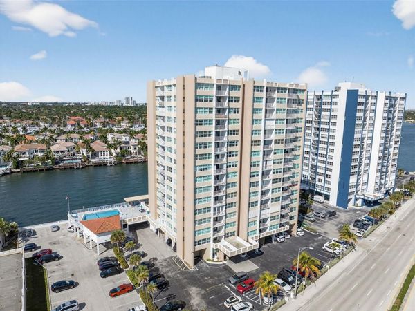 1410 S Ocean Dr, Unit 402, Hollywood, FL 33019
