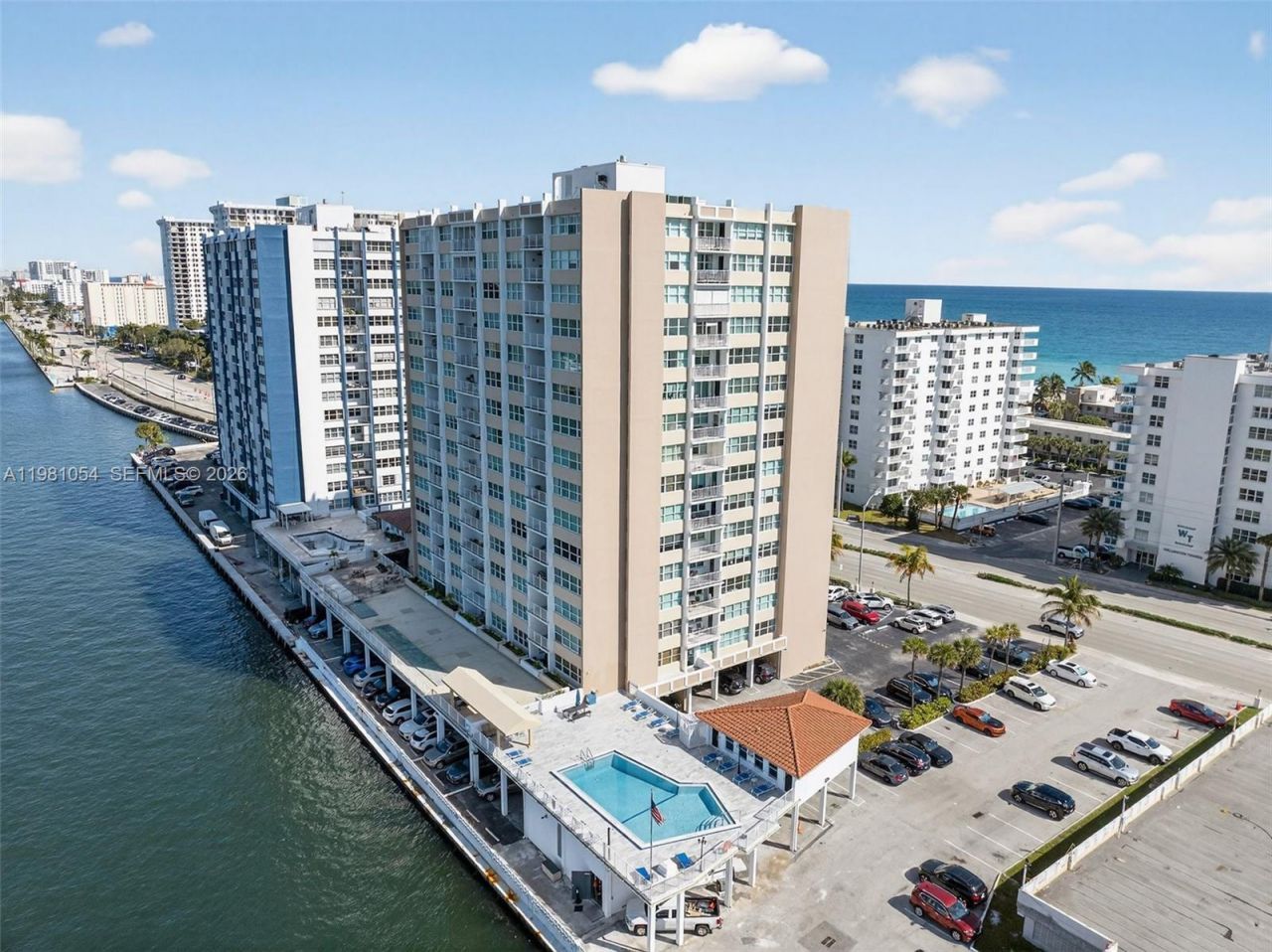 1410 S Ocean Dr, Unit 402, Hollywood, FL 33019 Photo