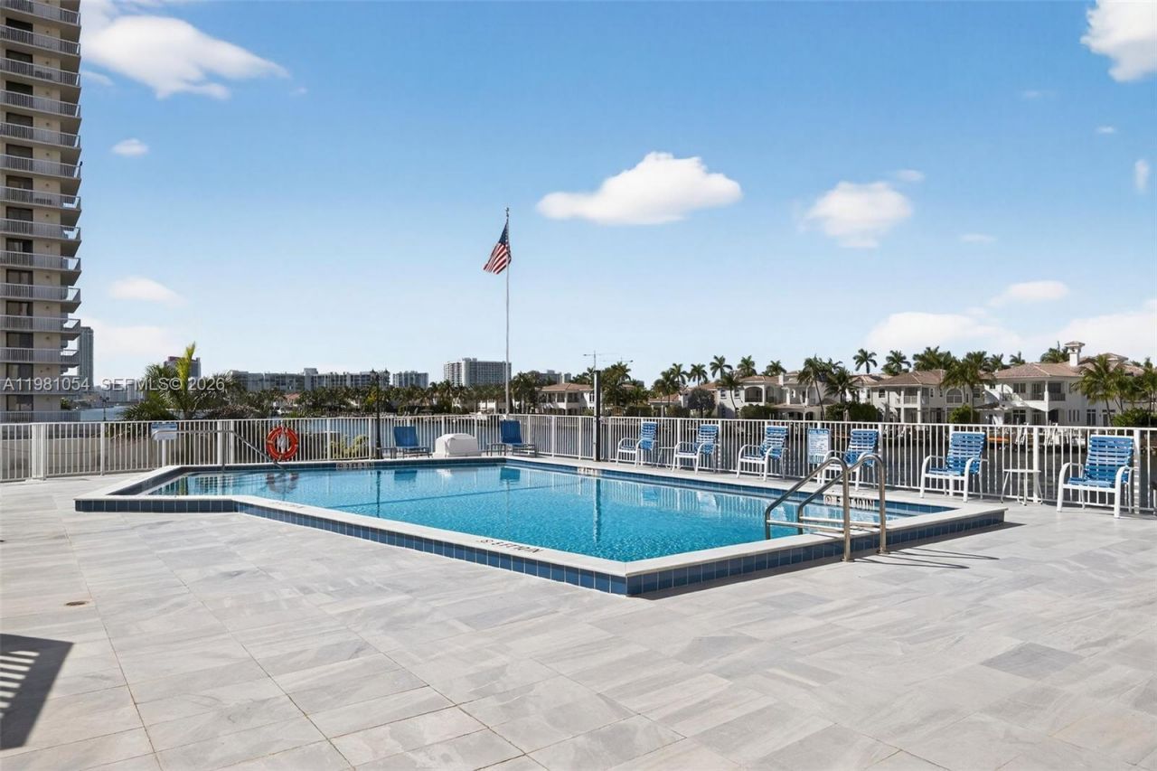1410 S Ocean Dr, Unit 402, Hollywood, FL 33019 Photo