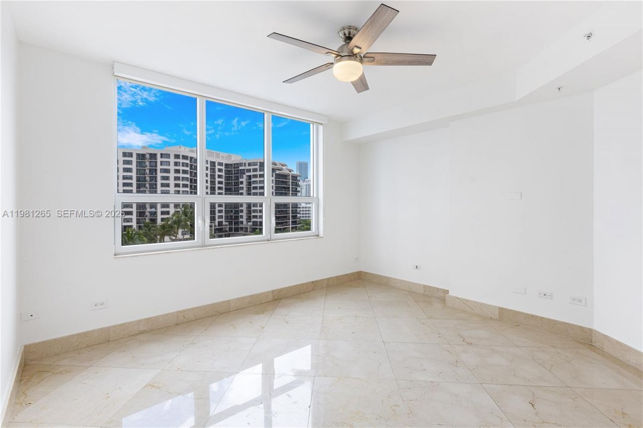 848 Brickell Key Dr , Unit 903, Miami, FL 33131 Photo