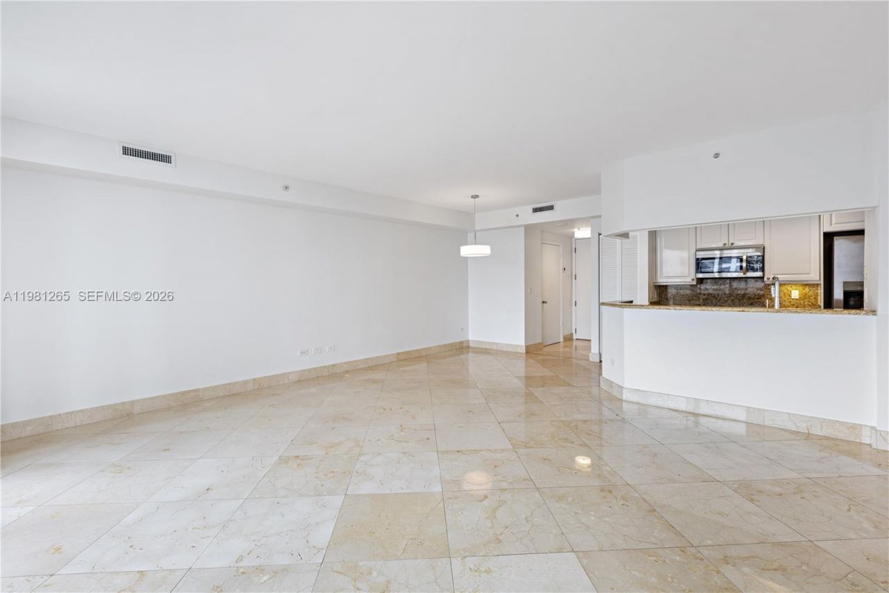 848 Brickell Key Dr , Unit 903, Miami, FL 33131 Photo