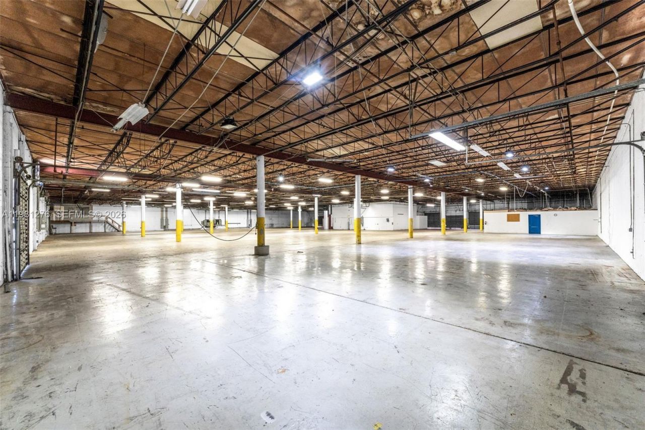 7620 W 2nd Ct, Hialeah, FL 33014 Photo