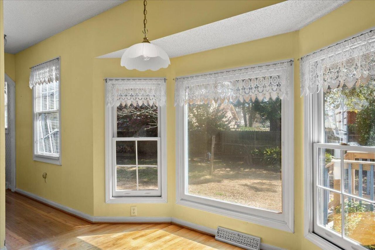 698 Whispering Marsh Drive Photo 18