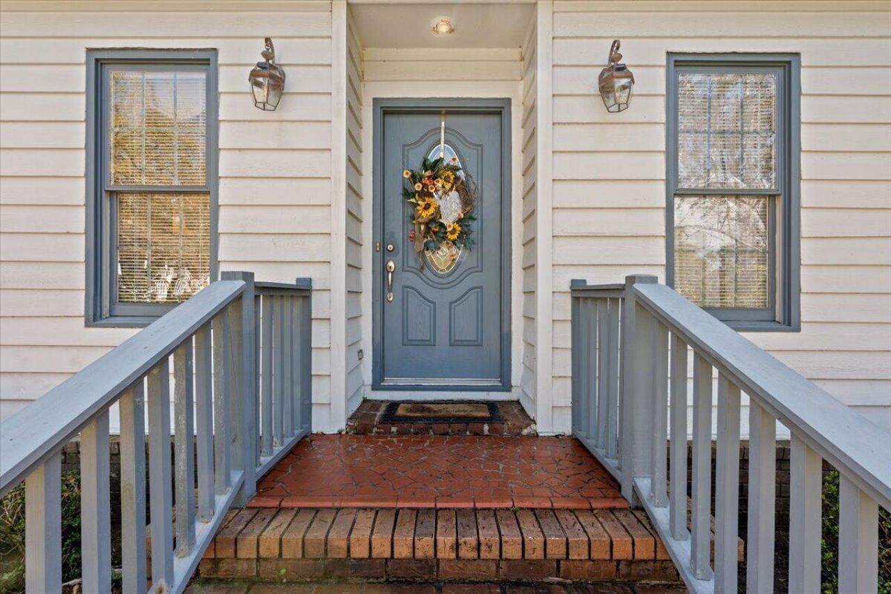 698 Whispering Marsh Drive Photo 7