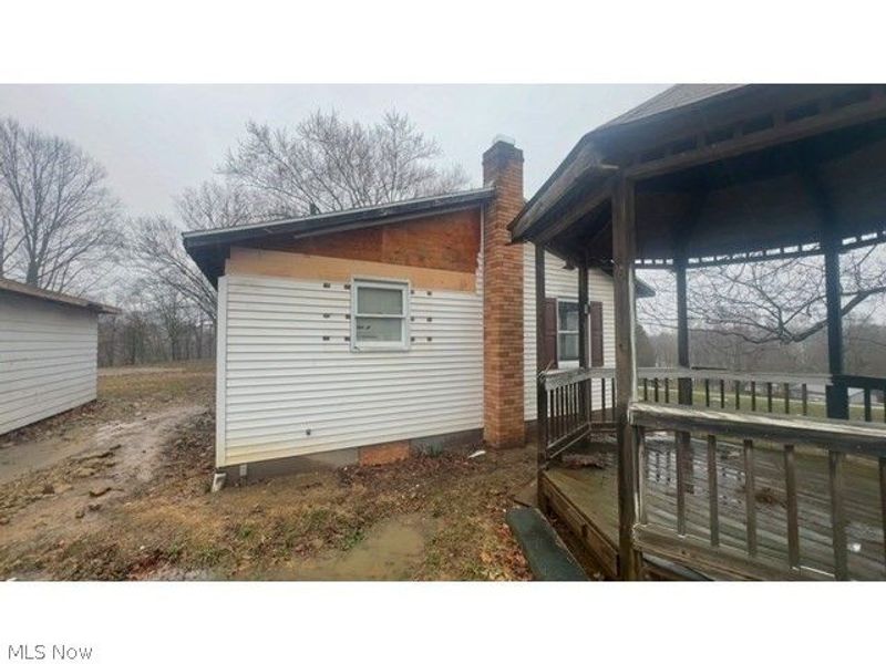 8536 Goddard Craft Lane, Cambridge, OH 43725 Photo 6