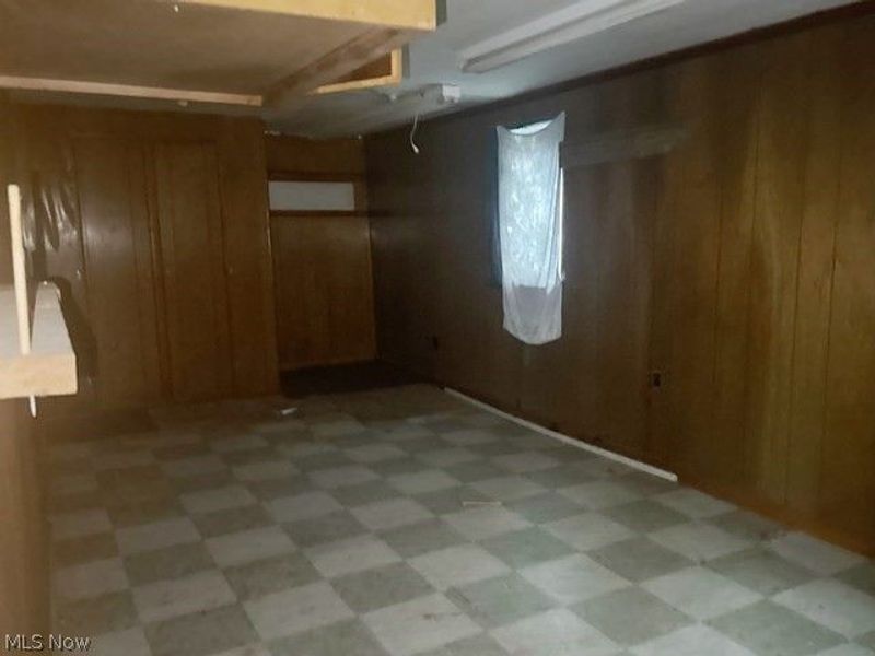 8536 Goddard Craft Lane, Cambridge, OH 43725 Photo 9