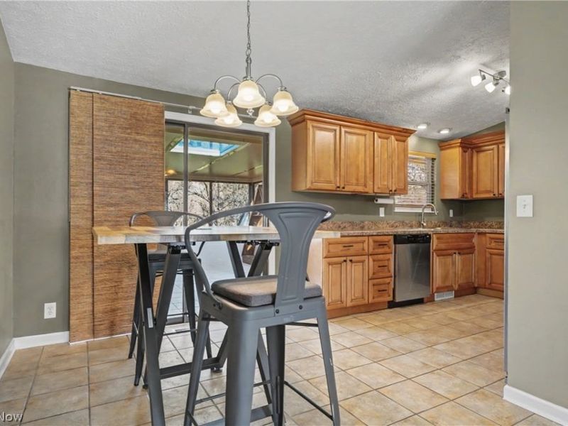 1067 Erin Drive, Kent, OH 44240 Photo 13