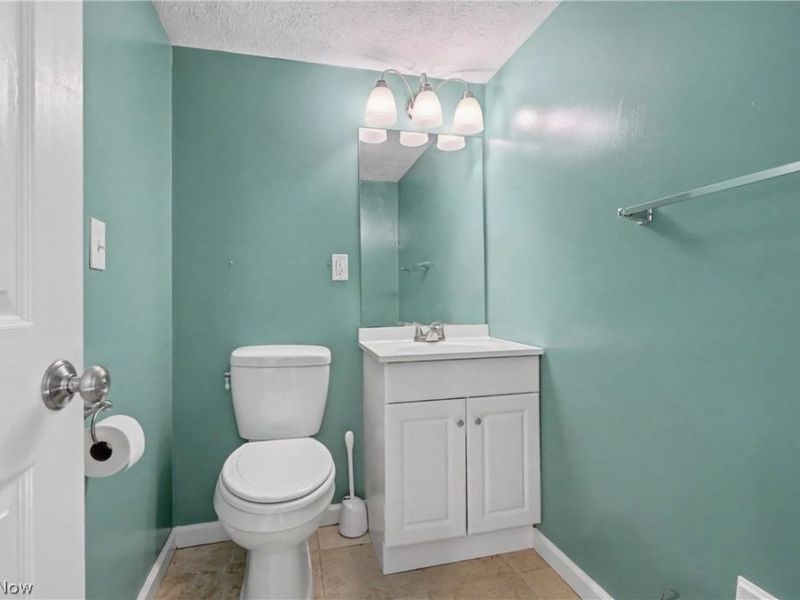 1067 Erin Drive, Kent, OH 44240 Photo 24