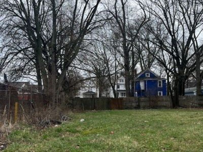 805 Sumner Street , Akron, OH 44311 Photo 4