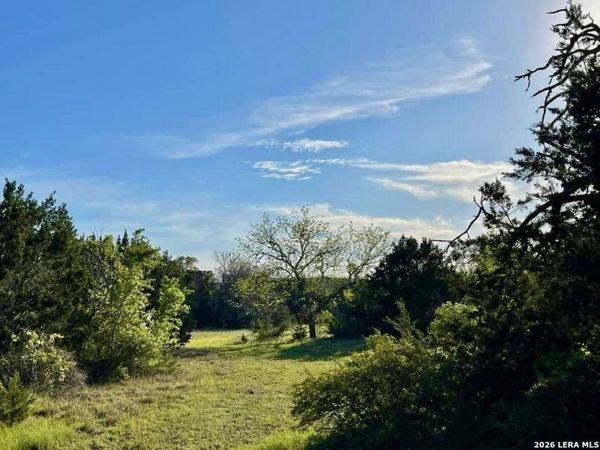 6493 S State Hwy 173, Bandera, TX 78003