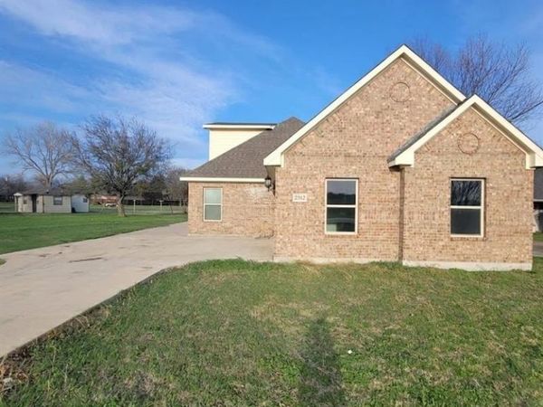 2312 Rogers Avenue, Lancaster, TX 75134